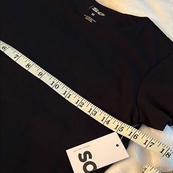 NWT SO Women's Classic Black Pullover - Picture 7 of 8